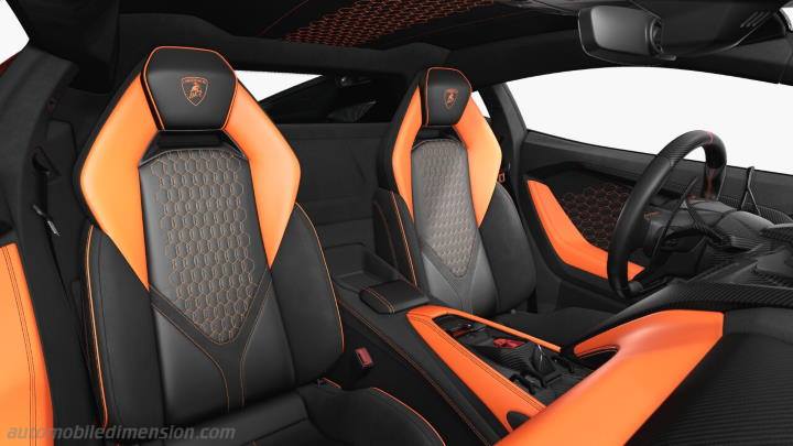 Lamborghini Revuelto 2024 interior